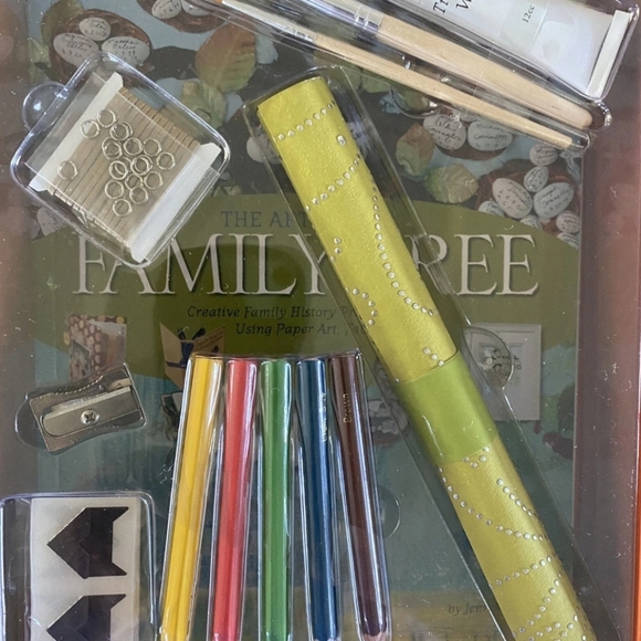 ~NEW~ THE ART OF THE FAMILY TREE GENEALOGY KIT BY: JENN MANSON - Picture 4 of 9